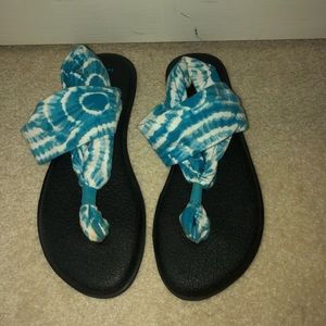 Sanuk Women’s Yoga Sling Flip Flop